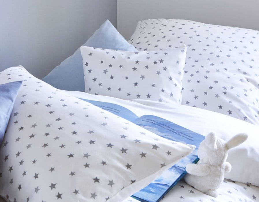 Bio Satin-Kinderbettwäsche Sternchen
