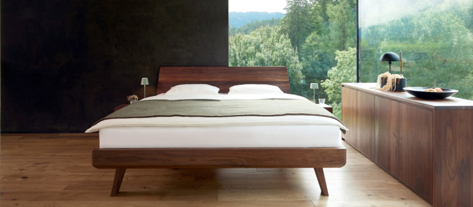 Holzbett Elba